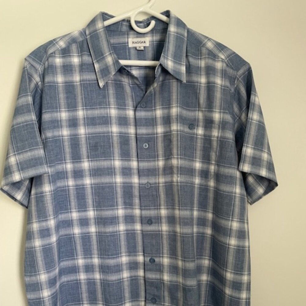 Haggar Button Down Shirt